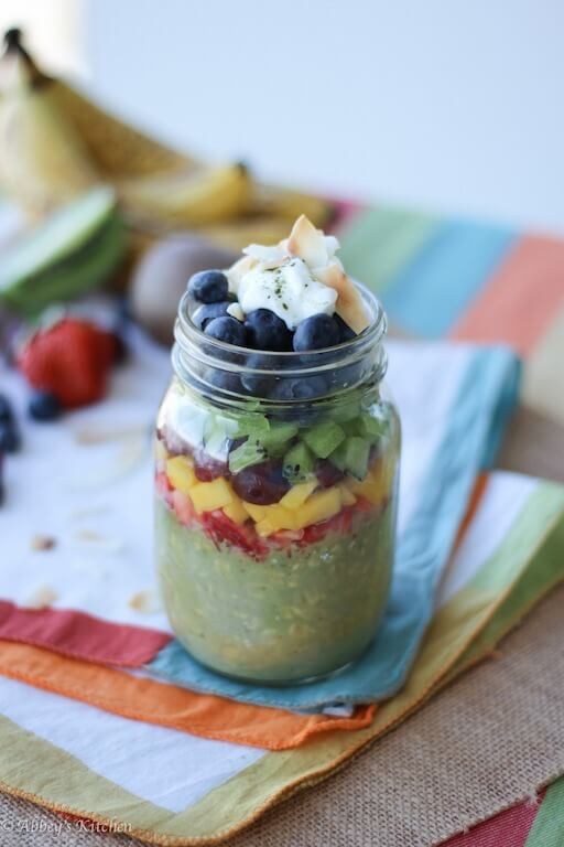 matcha_rainbow_overnight_oats_5_of_9.jpg