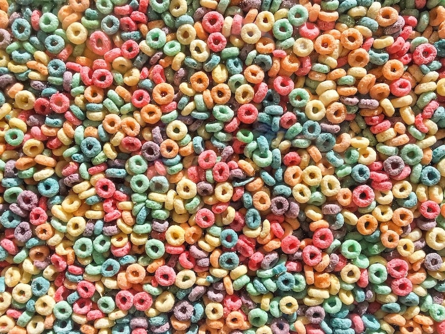 image of fruit loop cereal.