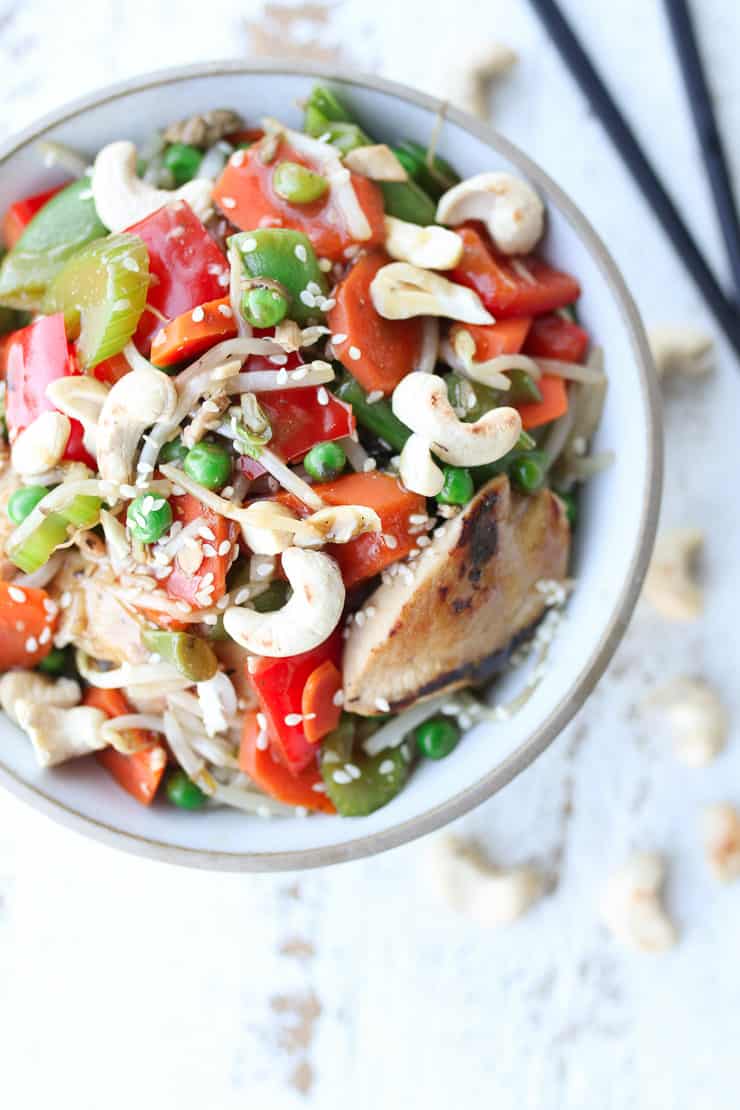 birds eye view close up of chicken chop suey
