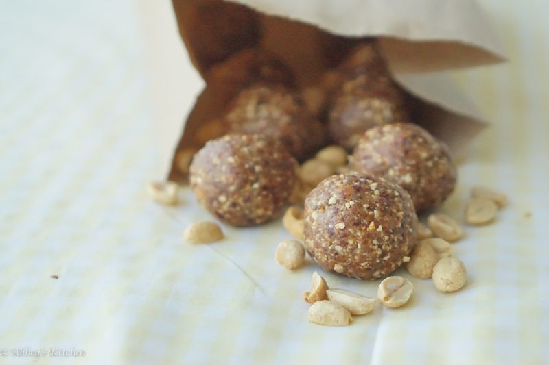 no_bake_peanut_cherry_balls_12_of_13.jpg